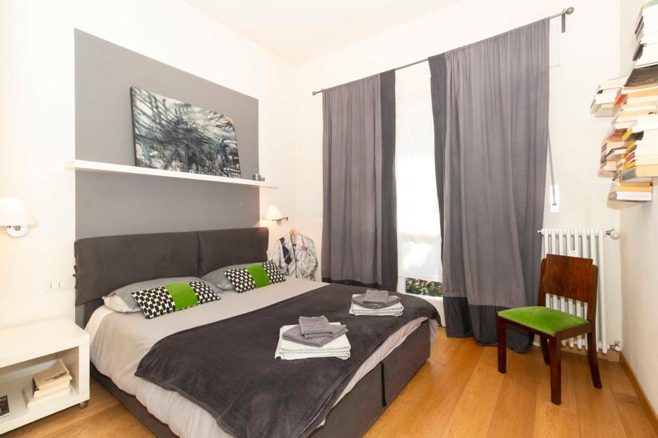 Charming Apartment With Parking! Turin Extérieur photo