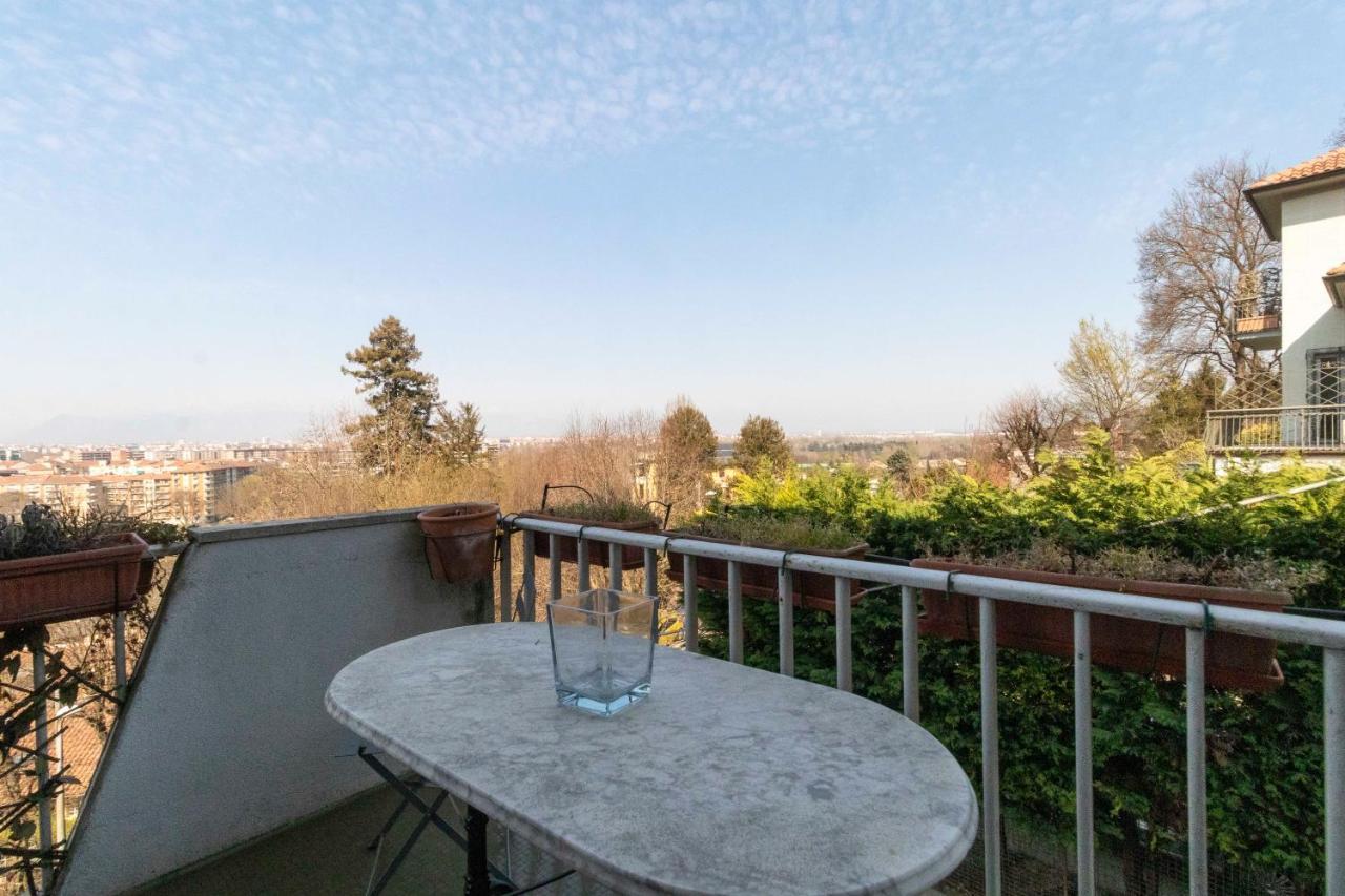 Charming Apartment With Parking! Turin Extérieur photo